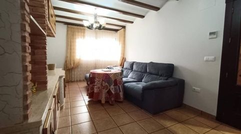 Foto 2 de Casa adosada en venta en Petrer, Alicante