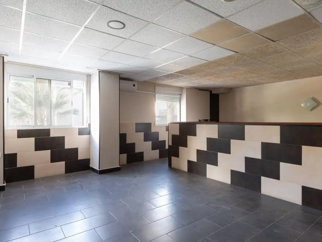 Local comercial en venda a Passeig - Paseo de Sebastián Elcano, imagen 12