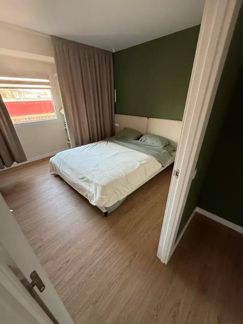 Habitación de Piso en venta en Gandia con Aire acondicionado, Amueblado y TV