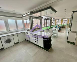 Cuina de Pis de lloguer en Valladolid Capital amb Calefacció, Parquet i Terrassa