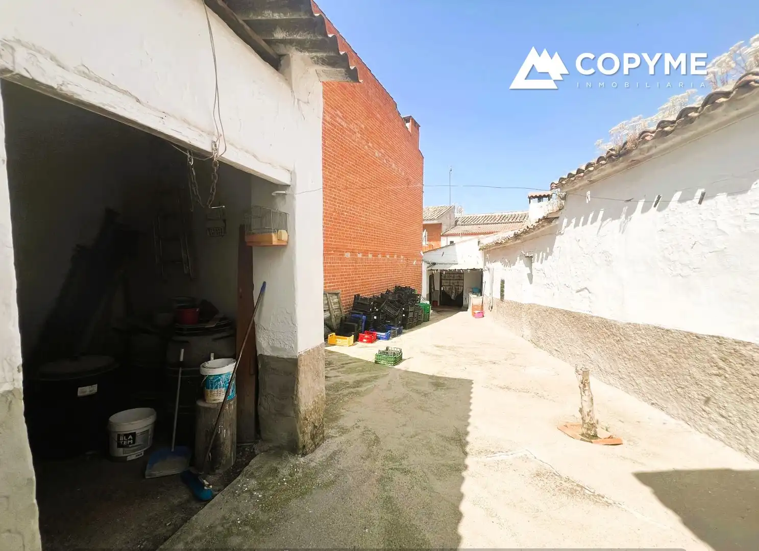 Vista exterior de Casa o chalet en venta en La Puebla de Montalbán con Trastero