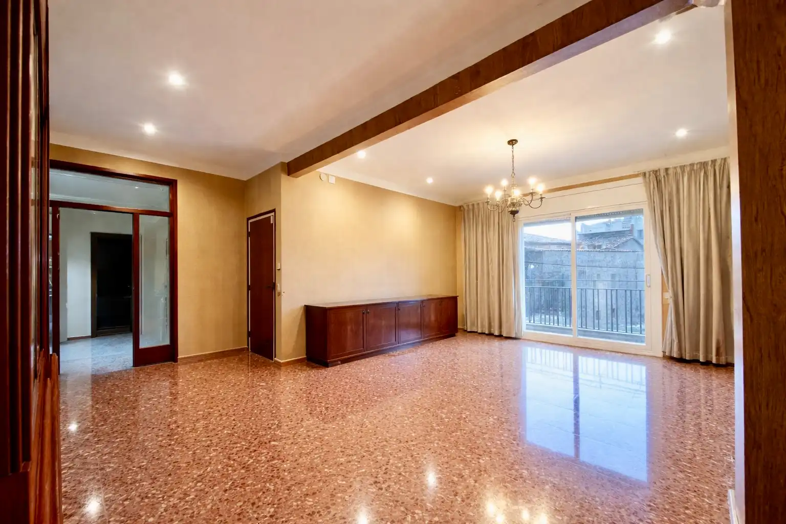 Sala d'estar de Pis en venda en Terrassa amb Calefacció, Terrassa i Traster