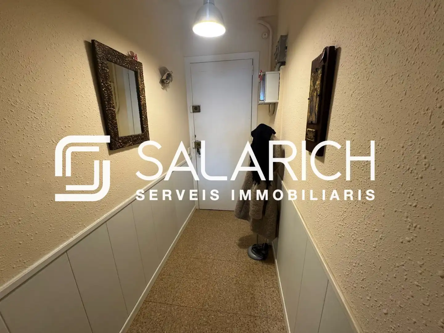 Piso en venta en  Barcelona Capital con Balcón
