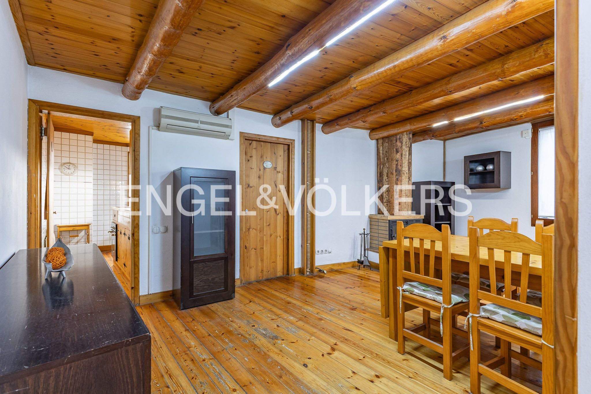 Apartment for sale in Sabadell  with Air Conditioner and Heating