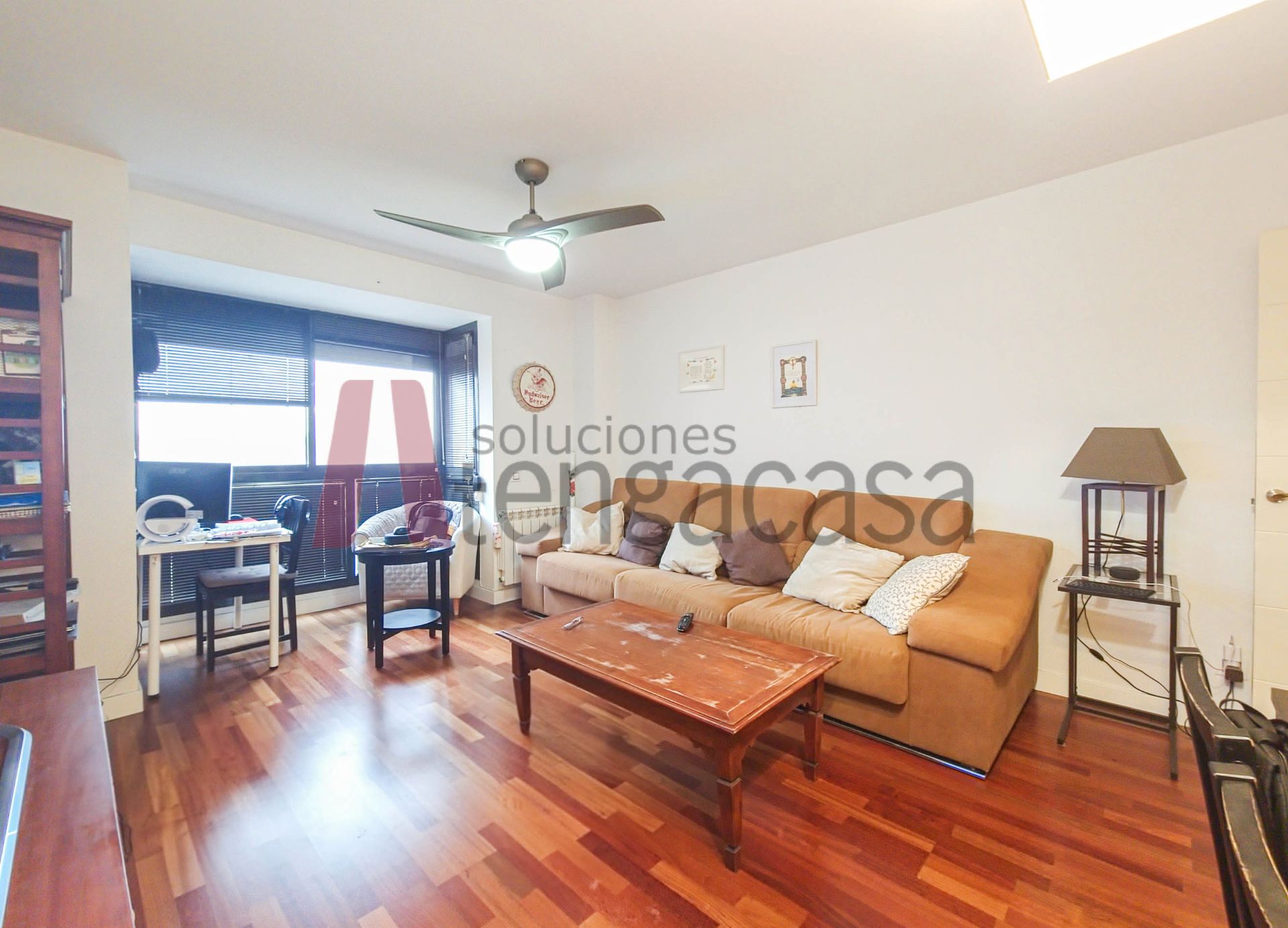 Living room of Flat for sale in  Madrid Capital  with Air Conditioner, Heating and Parquet flooring