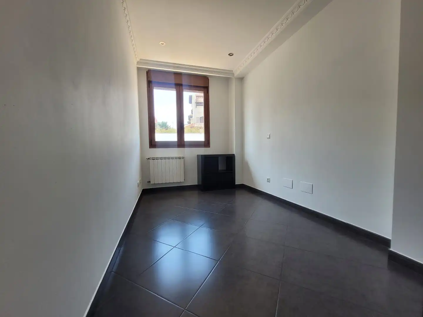 Flat for rent in Calle Bernardo Lavín, El Astillero