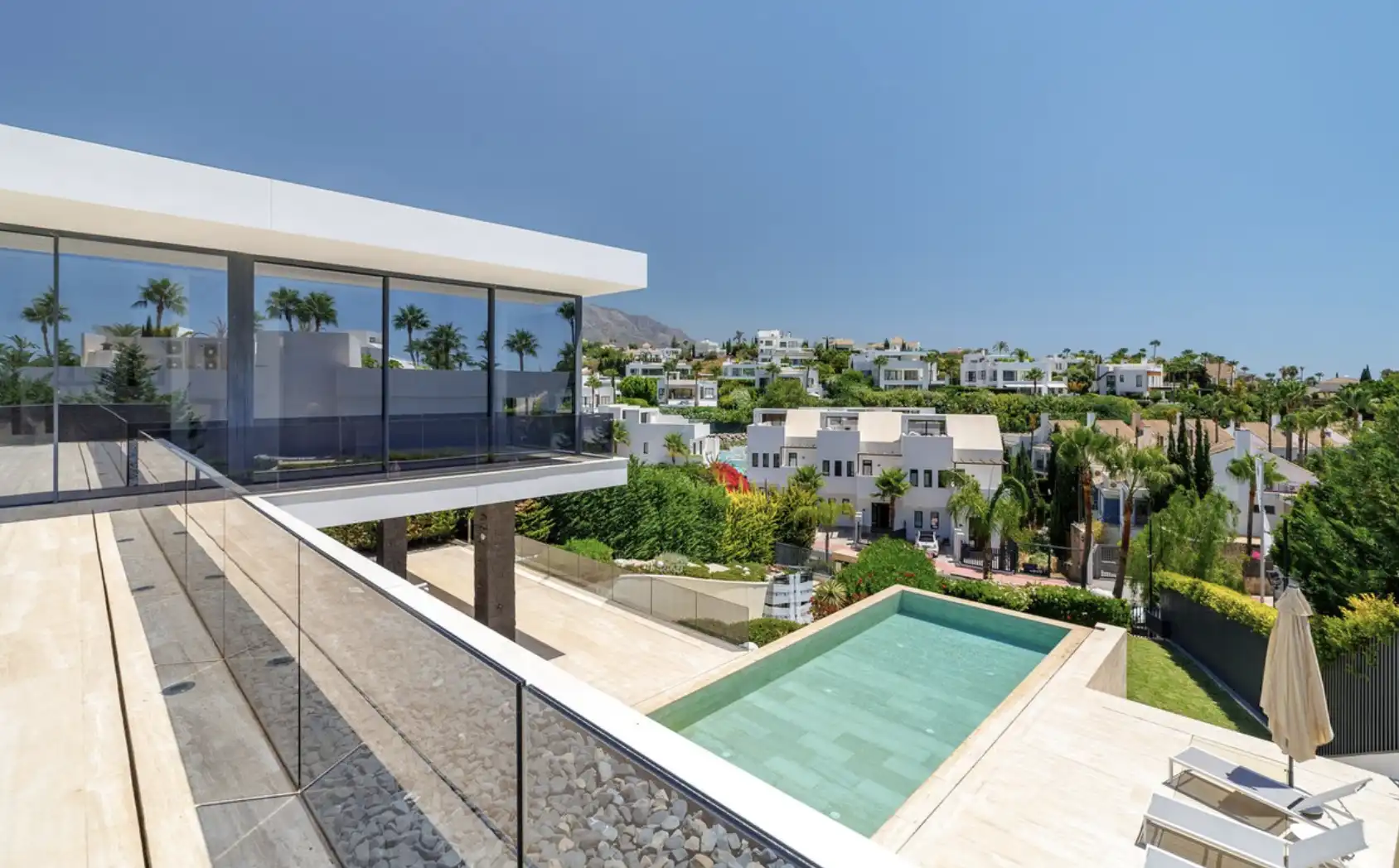 Terraza de Casa o chalet de alquiler en Marbella con Aire acondicionado, Jardín privado y Terraza