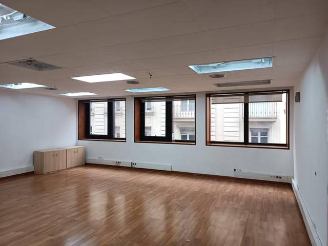 Oficina en Alquiler en Travesía de Gràcia en Sant Gervasi- Galvany