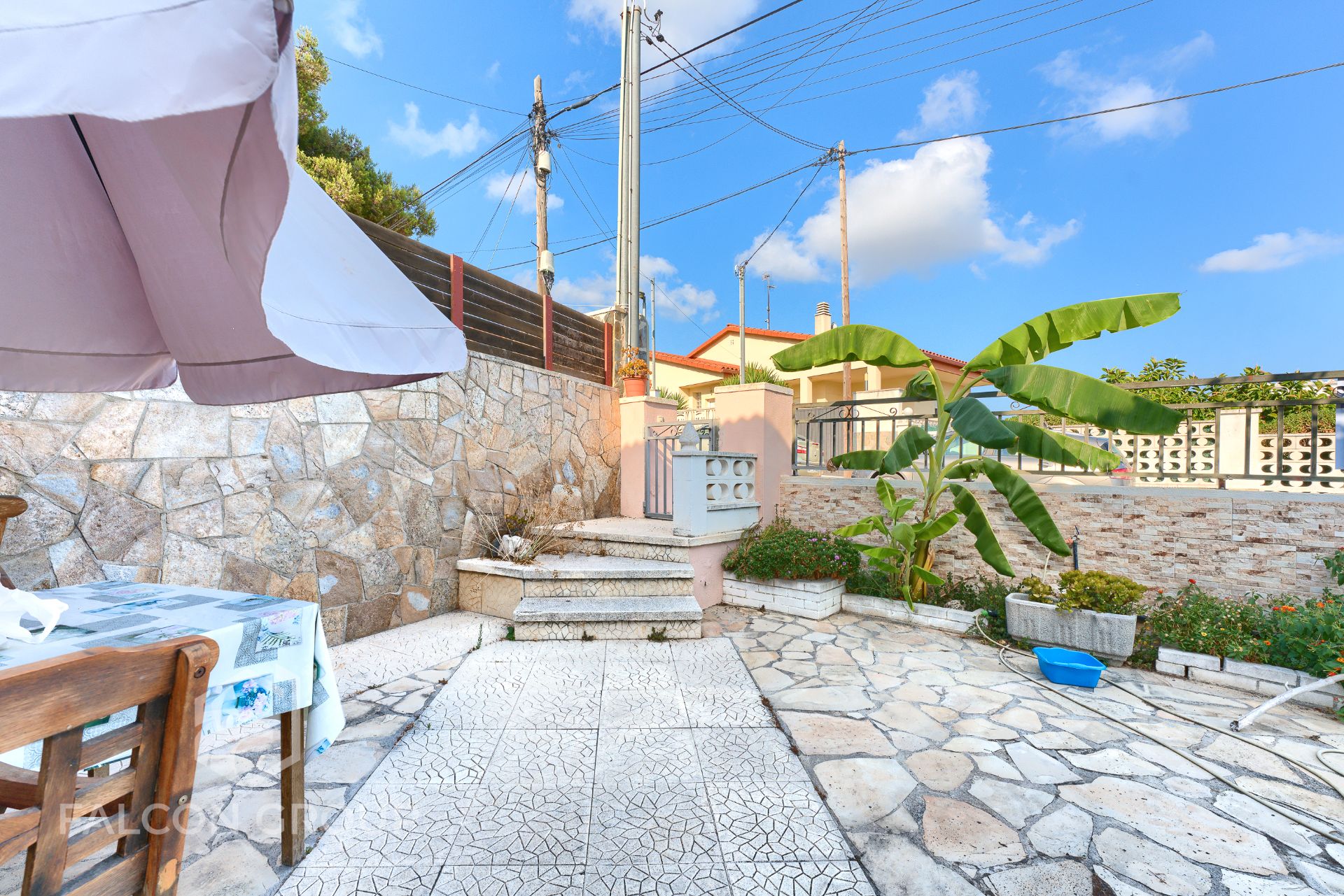 Exterior view of Single-family semi-detached for sale in Cubelles  with Terrace, Storage room and Furnished