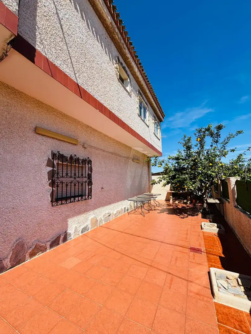 Terrassa de Casa o xalet en venda en La Unión
