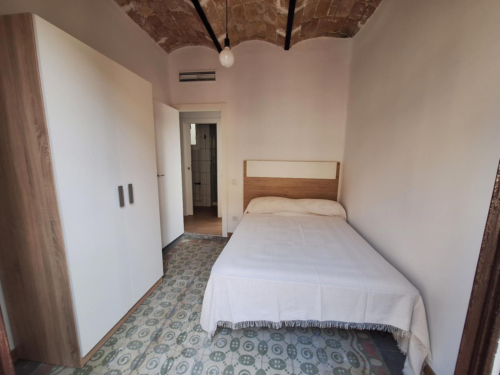 Habitación de Piso de alquiler en  Barcelona Capital con Aire acondicionado, Calefacción y Terraza