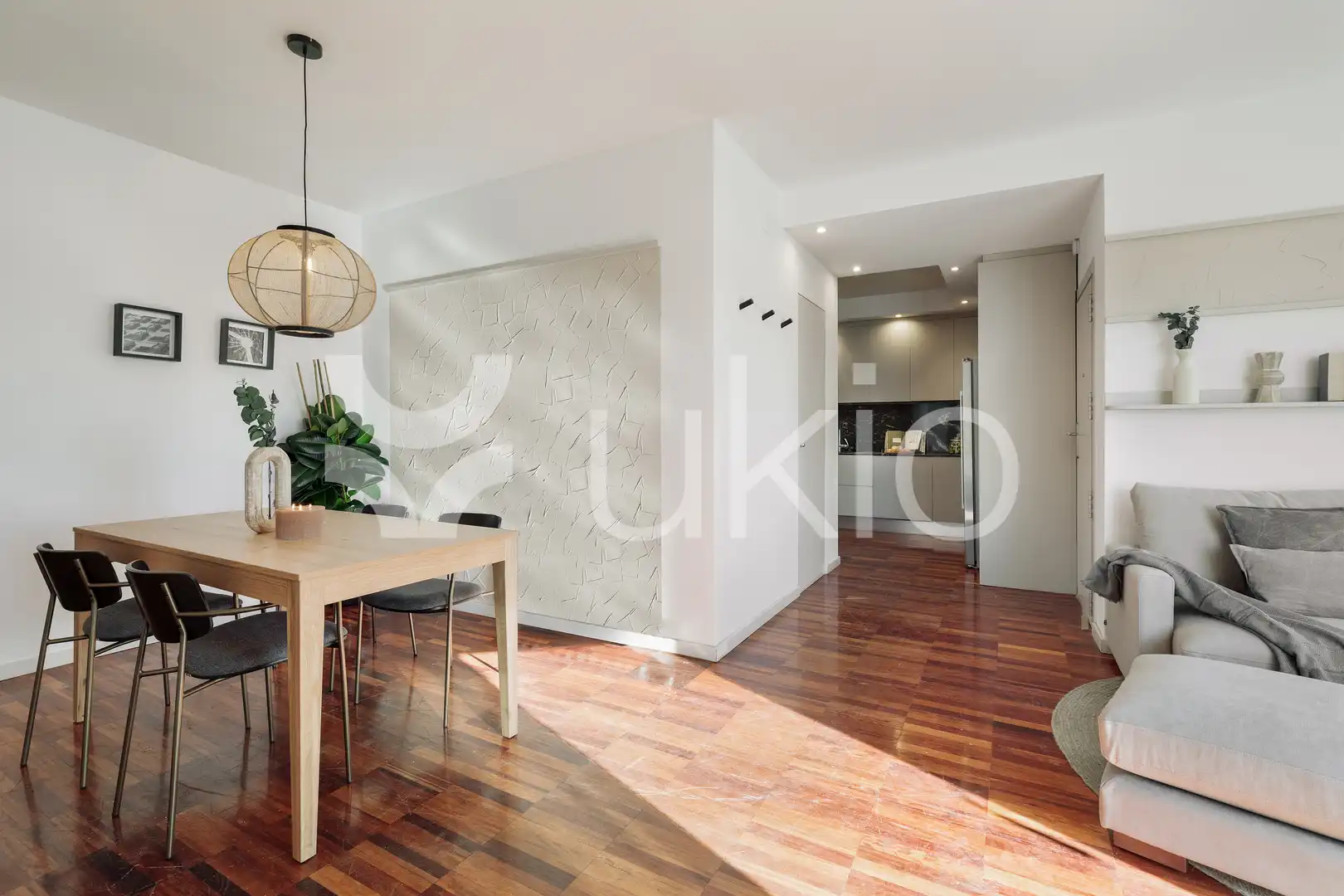 Comedor de Apartamento de alquiler en Barcelona con Aire acondicionado, Calefacción y Terraza