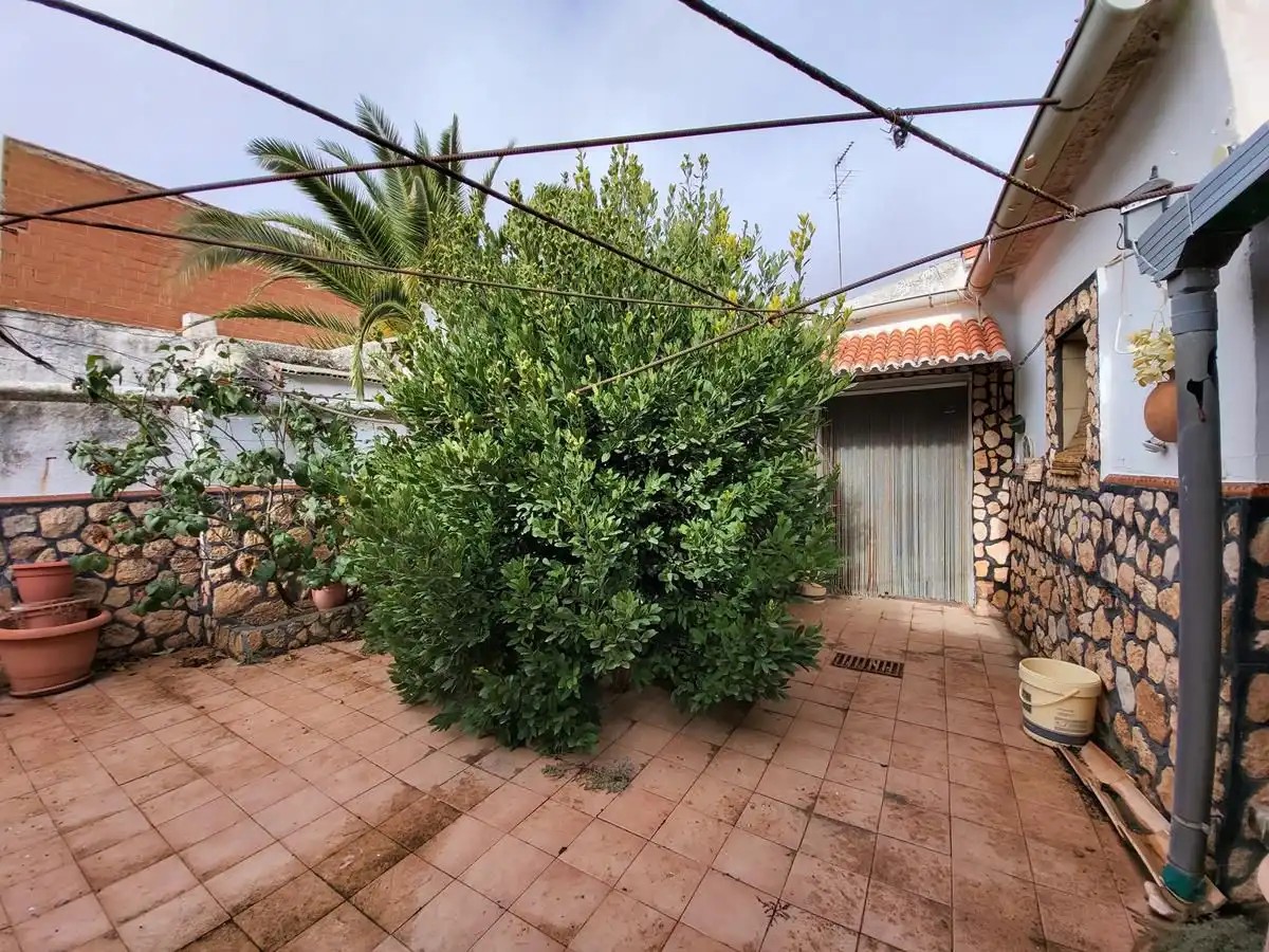 Jardí de Casa o xalet en venda en Sisante