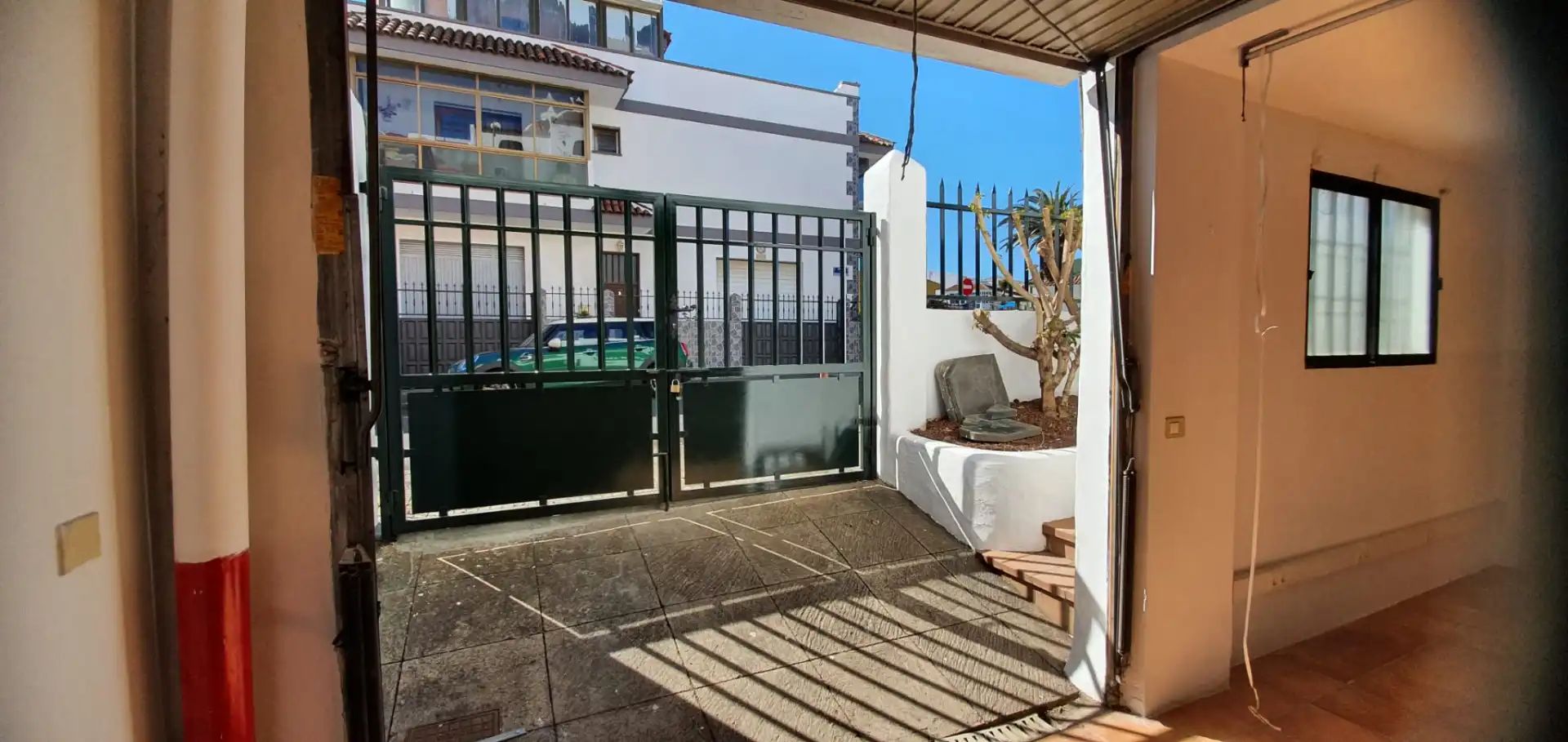 Exterior view of Detached homes for sale in San Cristóbal de la Laguna  with Private garden, Terrace and Storage room