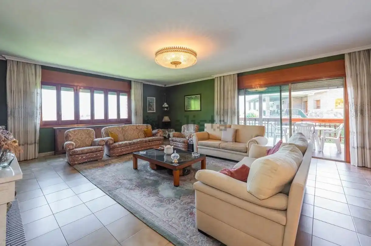 Living room of Houses for sale in El Molar (Madrid)  with Heating, Private garden and Terrace