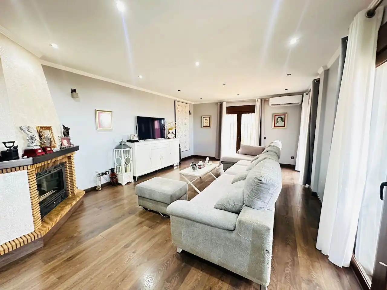 Villa con piscina in vendita a Urbanización Santa Rosa, imagen 16