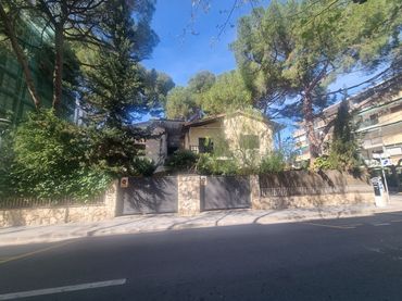 Terreno residenziale in vendita a Carrer de París 14