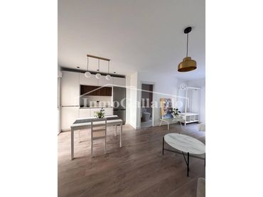 Mixt residencial en venda a Bailén - Miraflores
