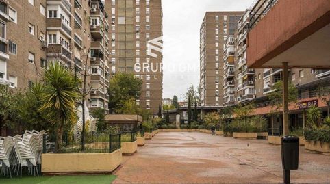 Amplio local comercial en venta en Moratalaz
