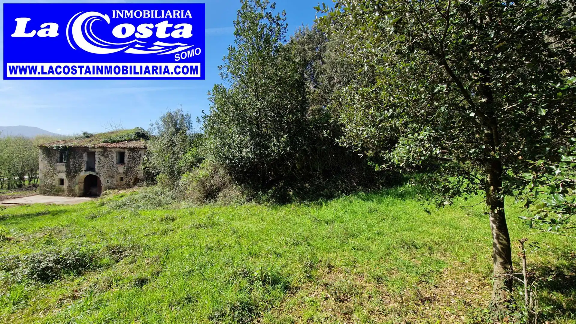 Country homes for sale in Marina de Cudeyo  with Private garden