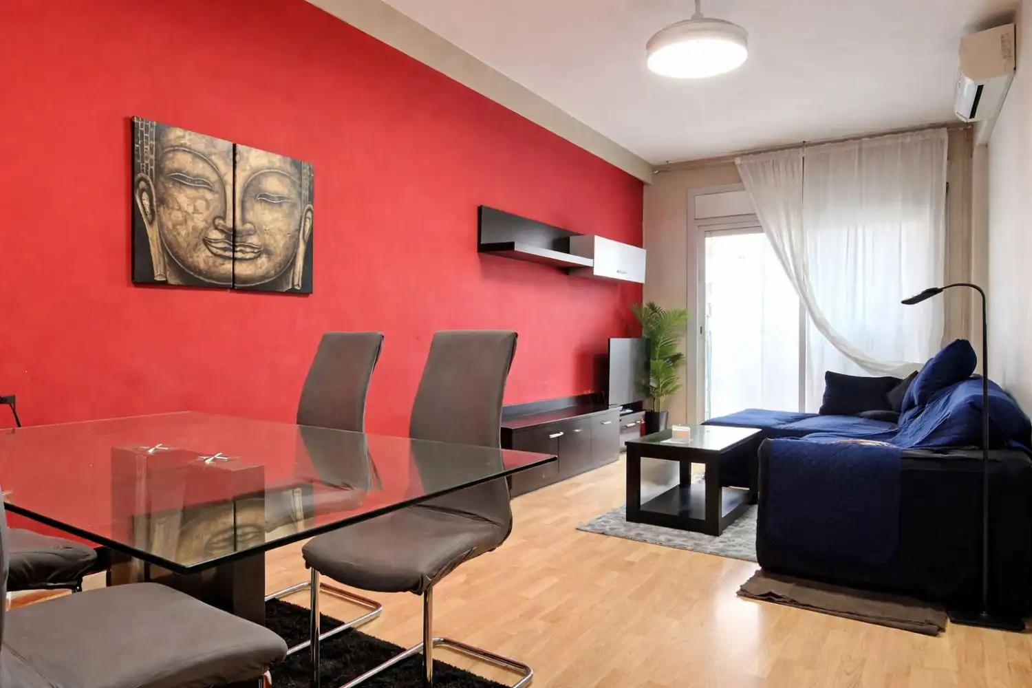 Flat with terrace for sale in Vinyets - Molí Vell