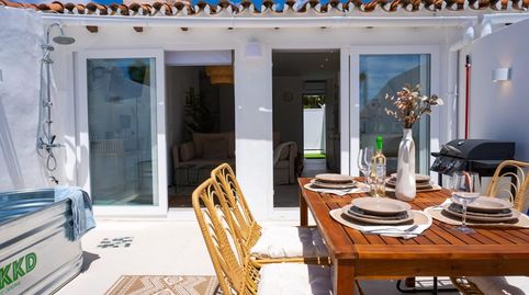 Foto 3 de Casa adosada en venta en Zona Centro Comercial Torrequebrada, Benalmádena