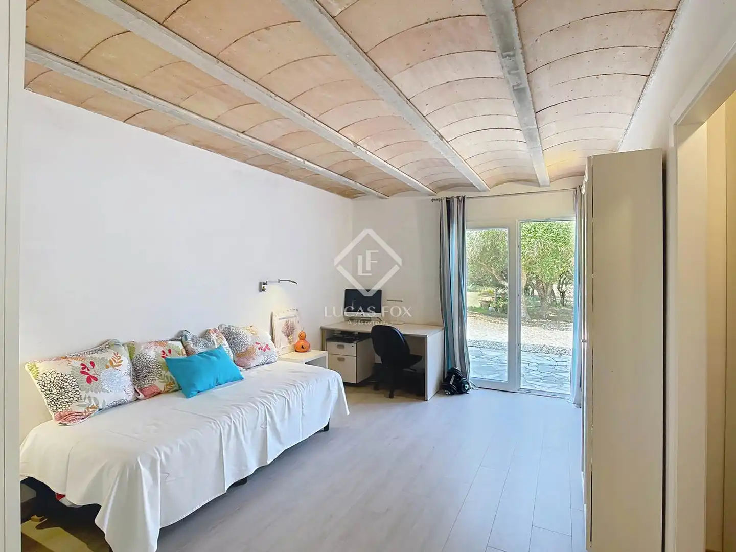 Dormitori de Finca rústica en venda en Maó - Mahón amb Calefacció, Jardí privat i Terrassa