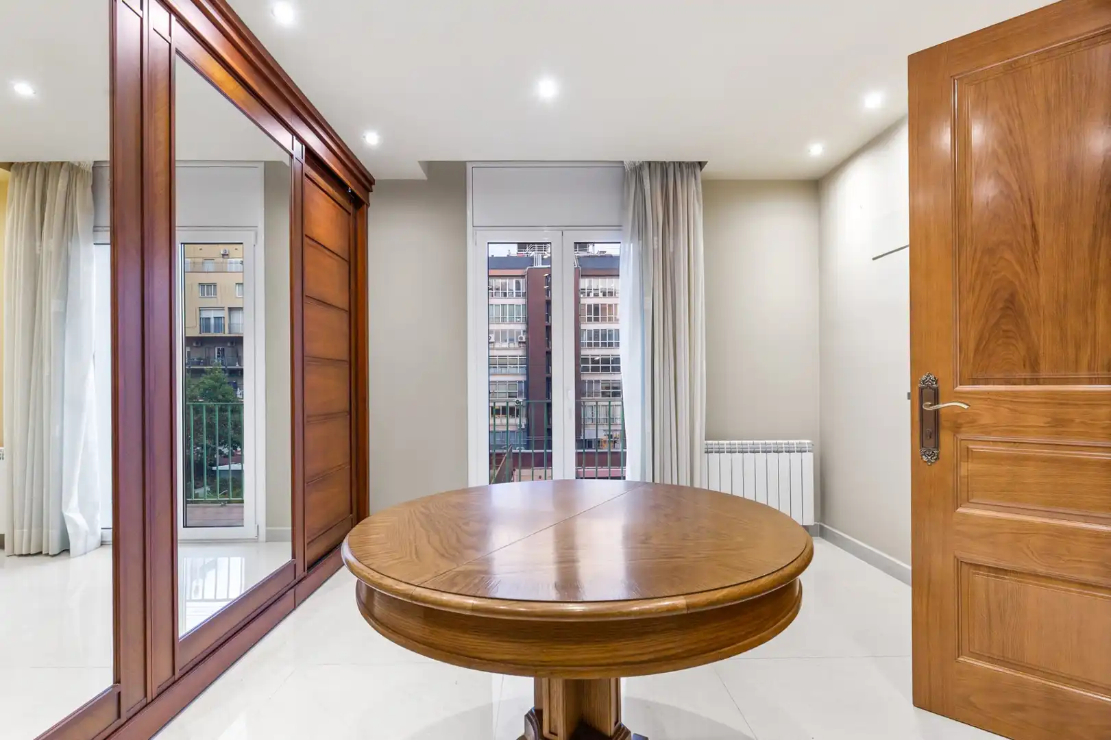 Dining room of Flat for sale in Barcelona  with Air Conditioner, Heating and Terrace