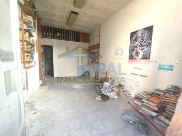 Local comercial en venda a Calle Albahaca