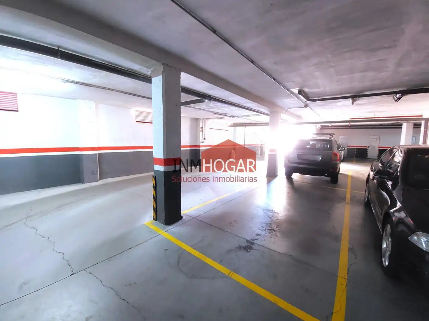 Parking de Piso en venta en Ávila con Calefacción y Trastero