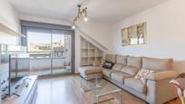 Living room of Flat for sale in  Granada Capital  with Heating, Private garden and Terrace