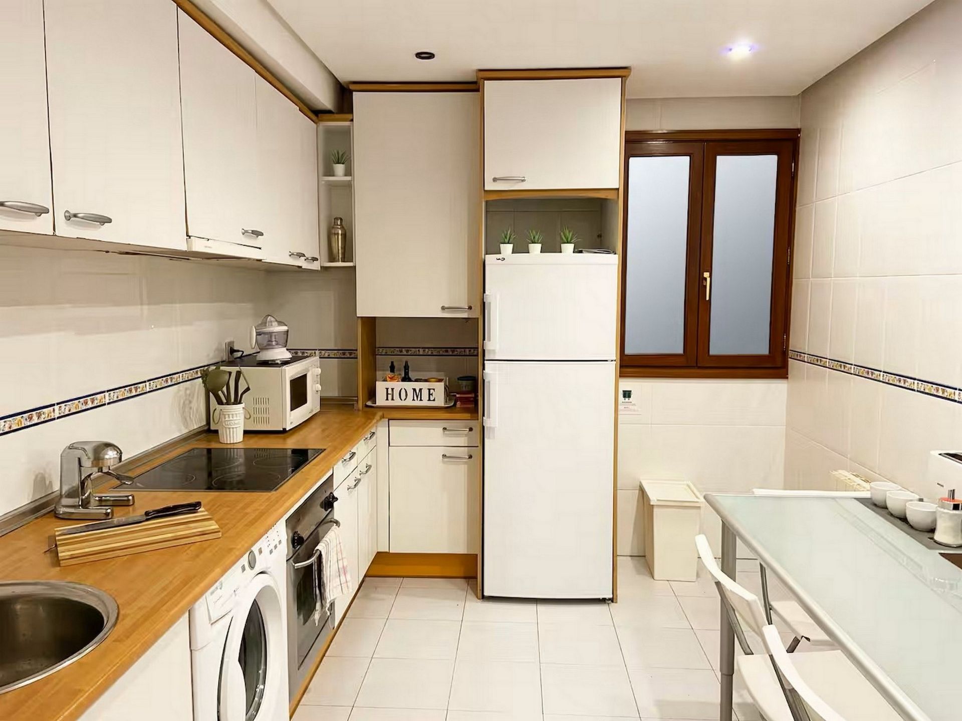 Kitchen of Apartment for rent in Bilbao   with Air Conditioner, Heating and Private garden