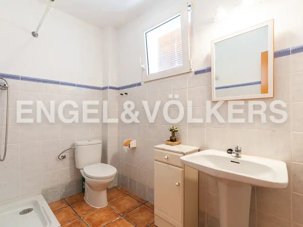 Baño de Casa o chalet en venta en Ontinyent con Calefacción, Jardín privado y Terraza