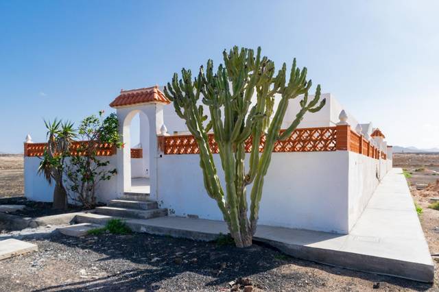 Casa-chalet en Venta en Calle CORONEL GLEZ. DEL HIERRO, 0 en Lajares