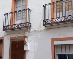 Exterior view of Single-family semi-detached for sale in Almadén  with Terrace