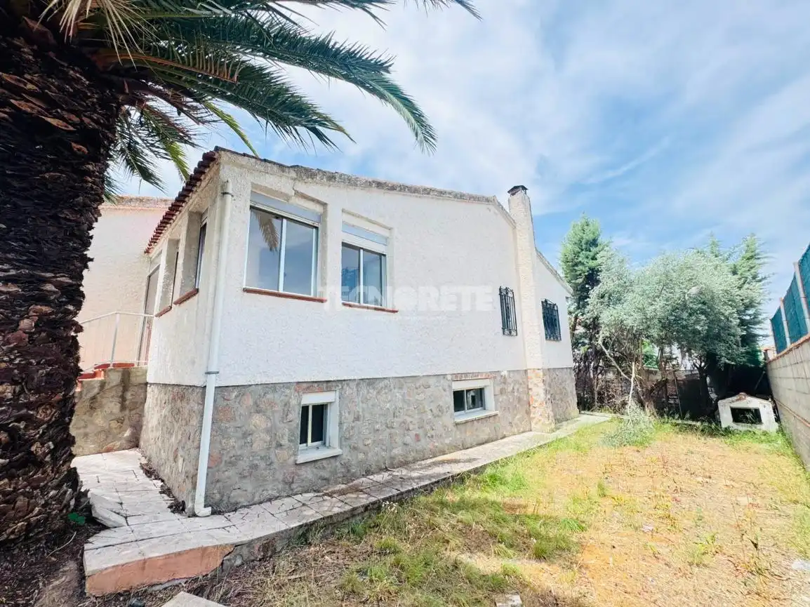 Vista exterior de Casa o chalet en venta en Cobisa