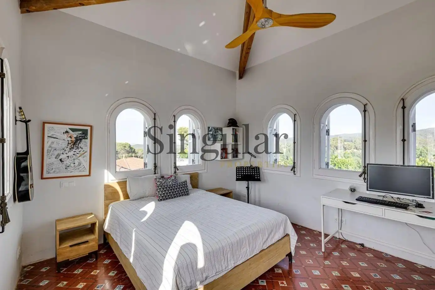 Dormitori de Casa o xalet en venda en Sant Cugat del Vallès amb Calefacció, Jardí privat i Traster