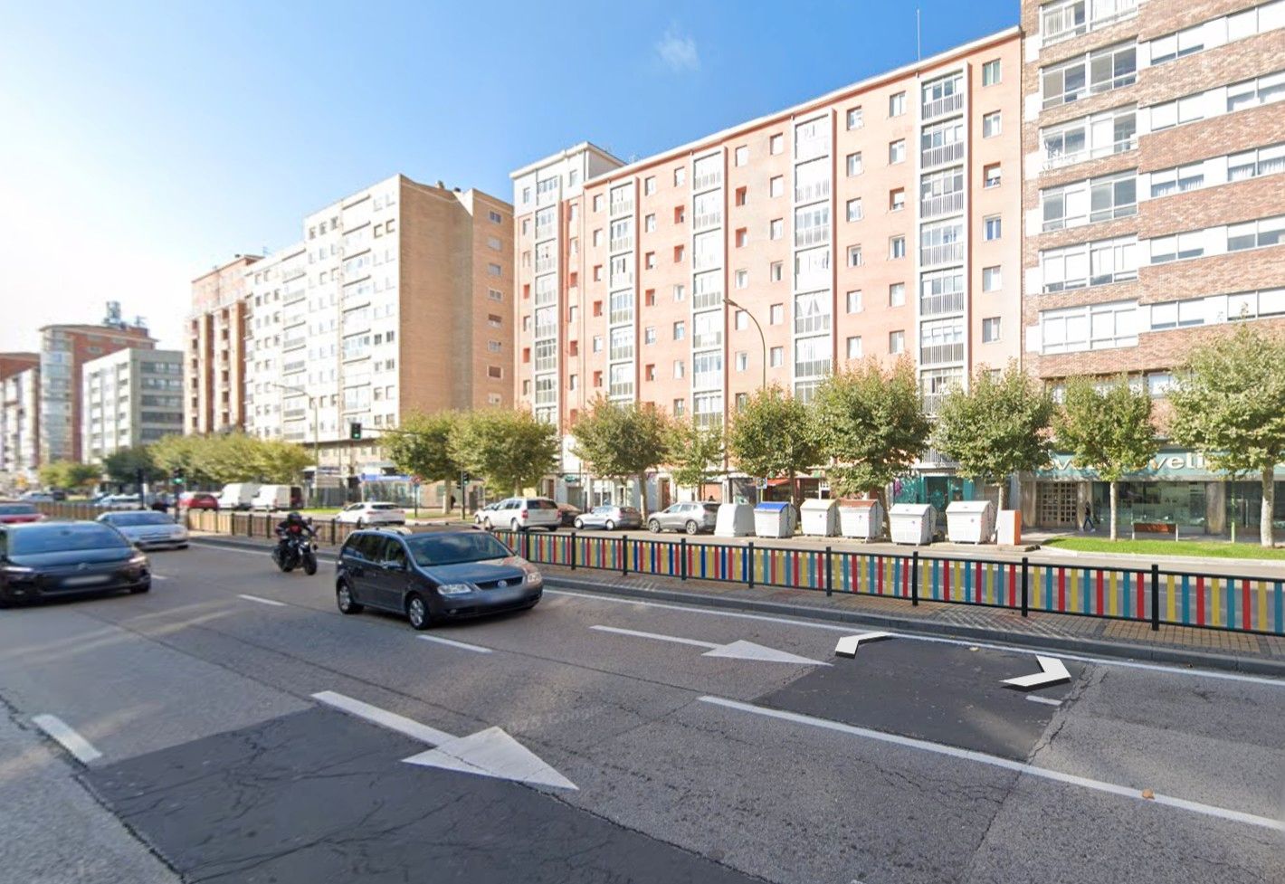 Vista exterior de Apartament en venda en Burgos Capital amb Calefacció, Parquet i Terrassa