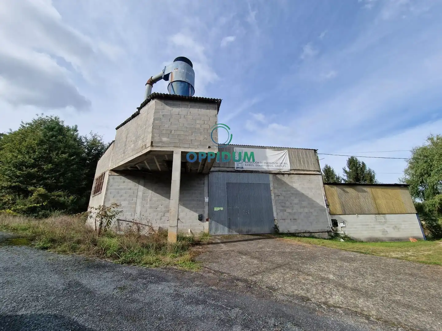 Exterior view of Industrial buildings for sale in Touro