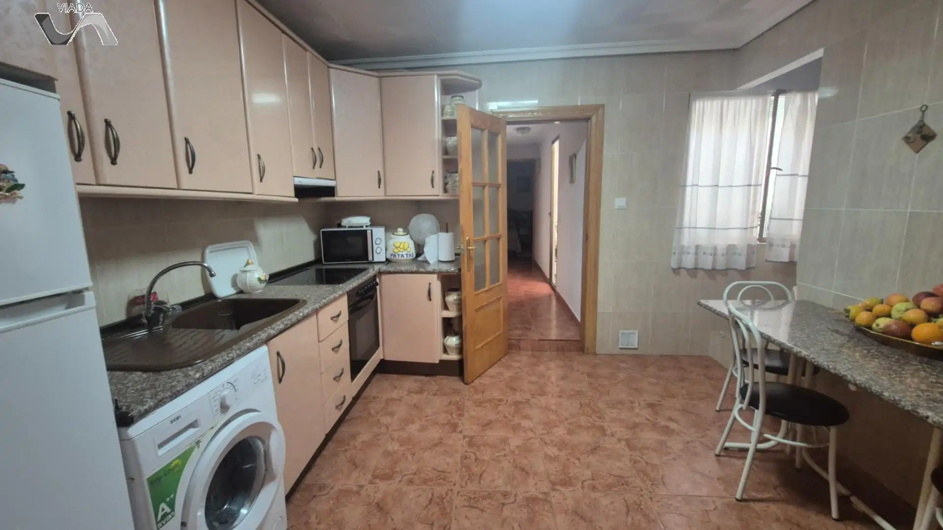 Cuina de Casa o xalet en venda en Centro