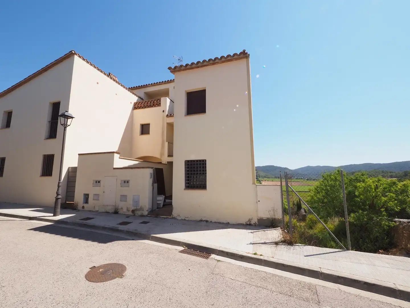 Casa amb jardí en venda a Puig Moltó - Can Macià