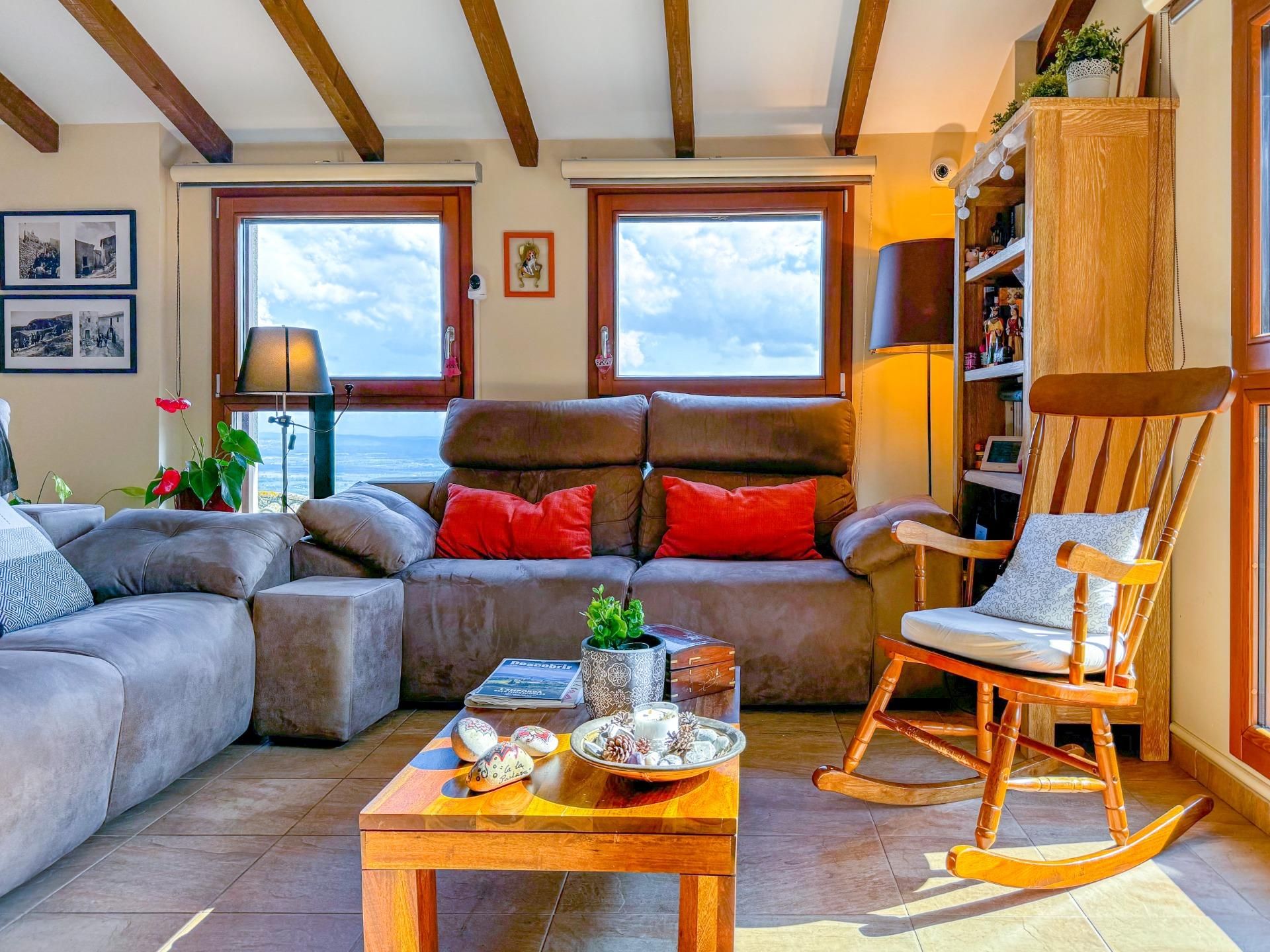 Living room of House or chalet for sale in Figuerola del Camp  with Air Conditioner, Heating and Private garden