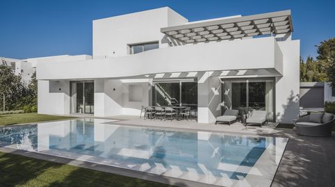 King's Hills: Descubre 9 Villas Exclusivas en un Entorno Natural