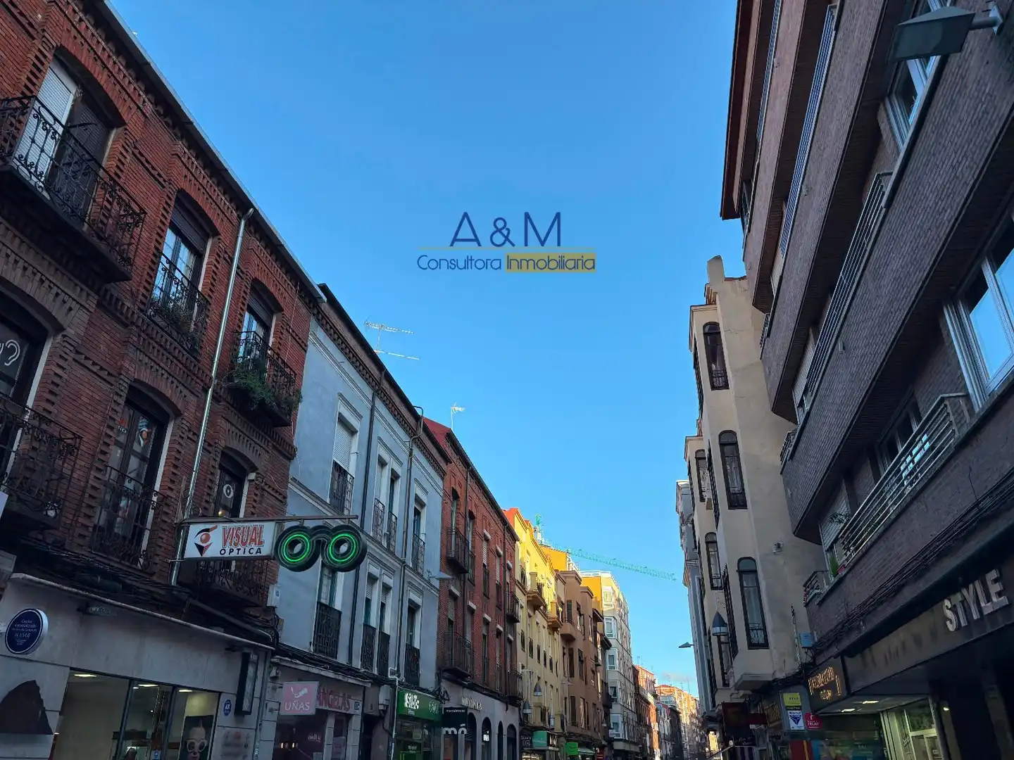 Buildings for sale in Manteria, Centro