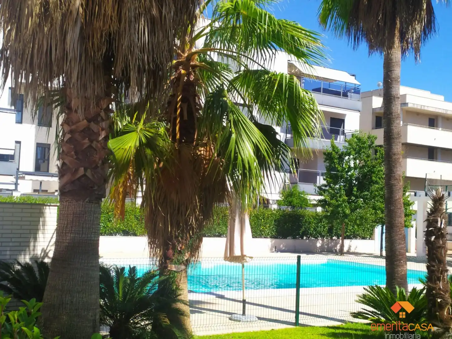 Piscina de Piso en venta en Cáceres con Aire acondicionado, Calefacción y Terraza