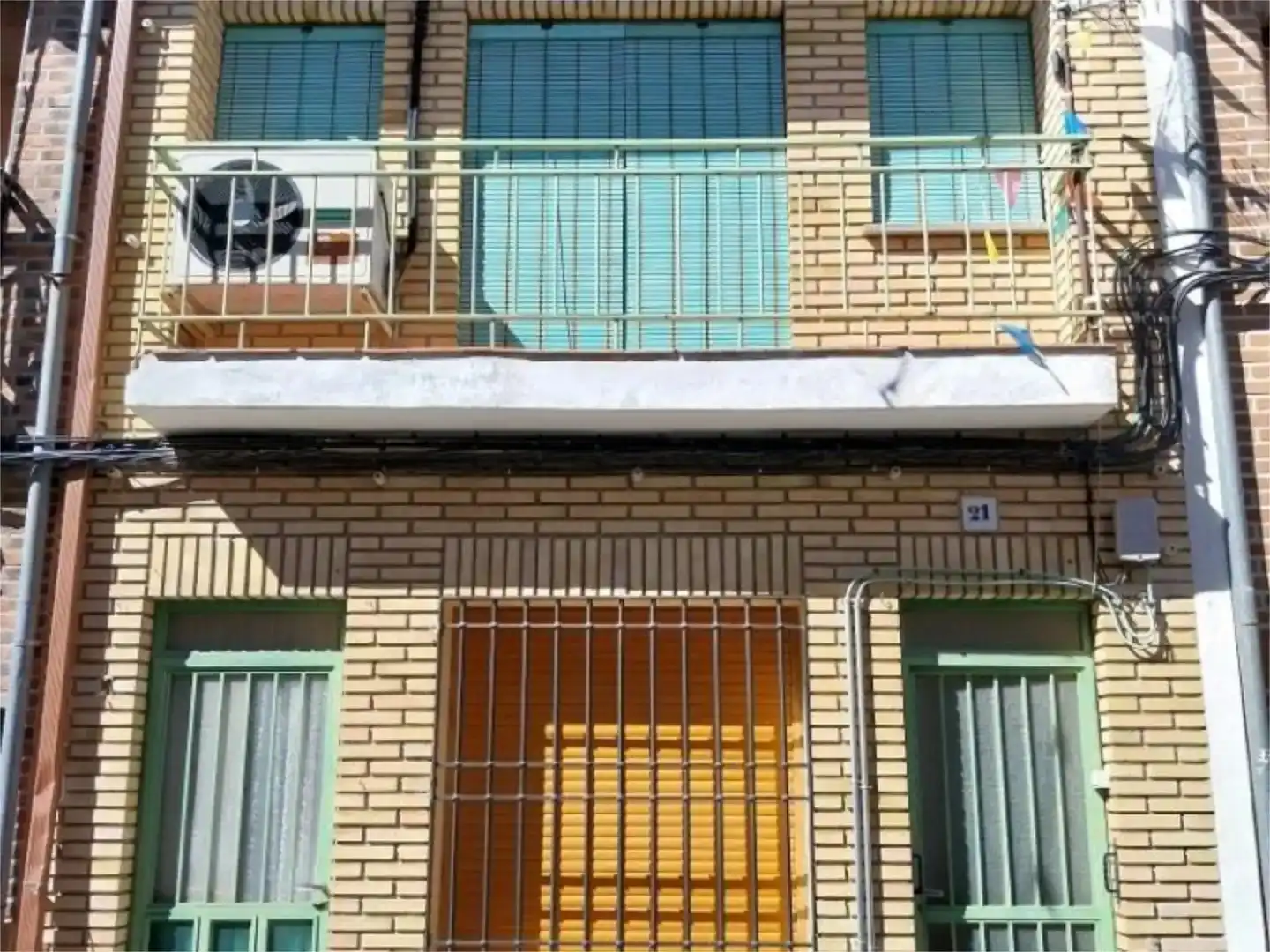 Vista exterior de Pis en venda en Herreruela de Oropesa amb Balcó