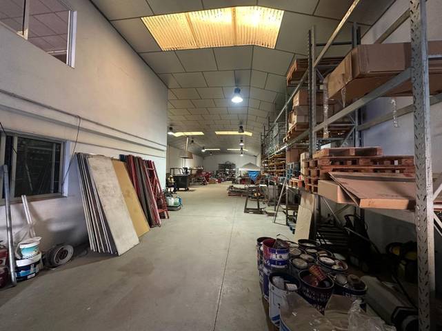 Local comercial en Alquiler en Calle Felipe Pedrell, 0 en Distrito Zeta - Recinto Ferial Cortijo de Torres