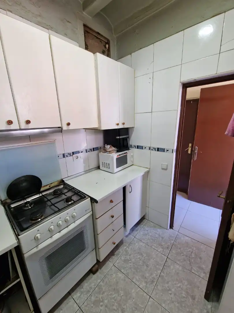 Cocina de Piso en venta en Barcelona con Terraza y Balcón