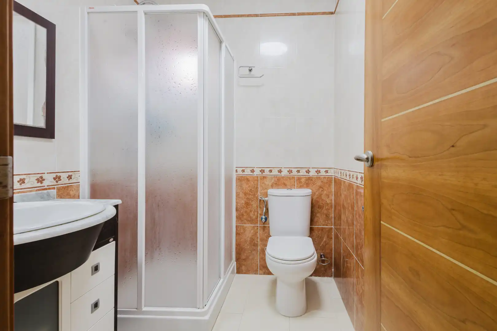Bany de Casa o xalet en venda en Torrevieja amb Aire condicionat, Jardí privat i Terrassa