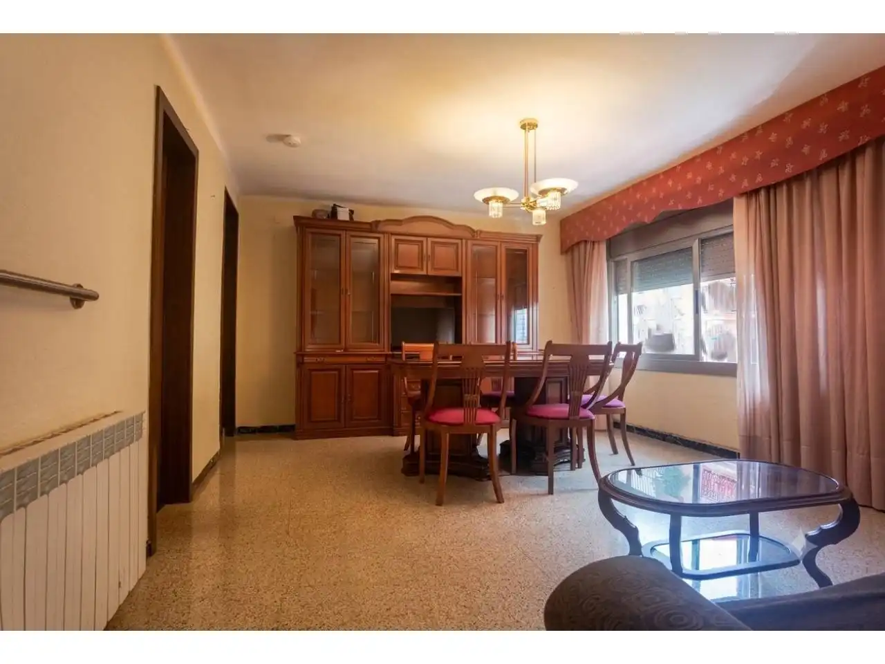 Esszimmer von Wohnung zum Verkauf in Terrassa mit Heizung